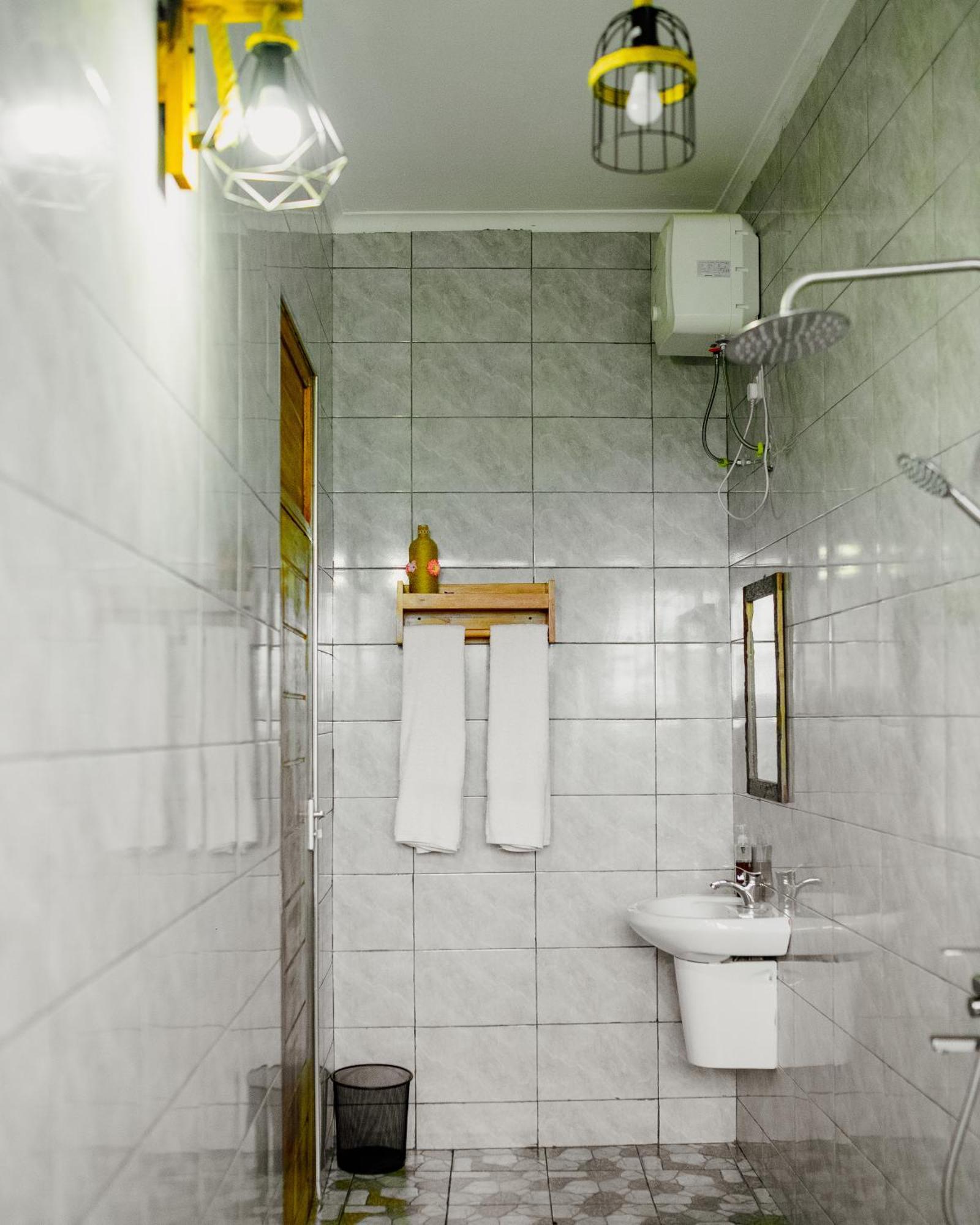 Materuni Homes * Moshi